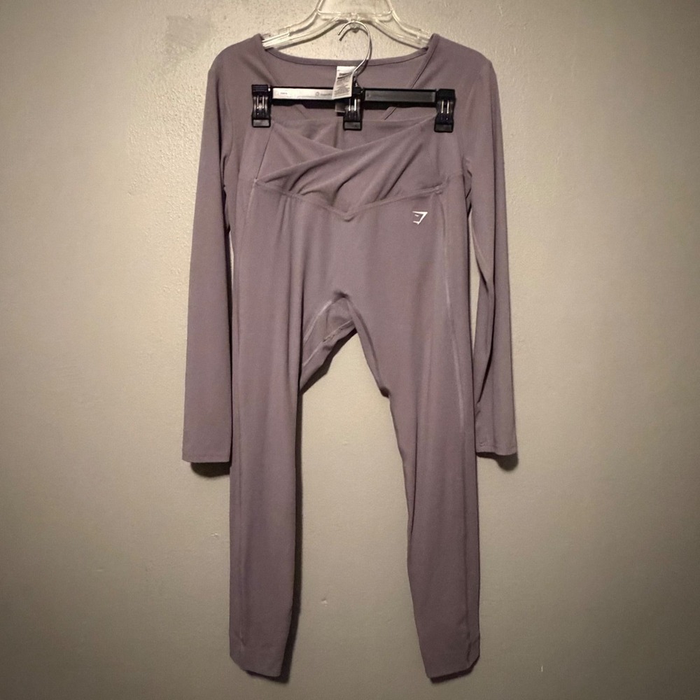 Gymshark Poise Purple Crossover Crop Top and Leggings Set‎ B4A8F B4A8U Womens M